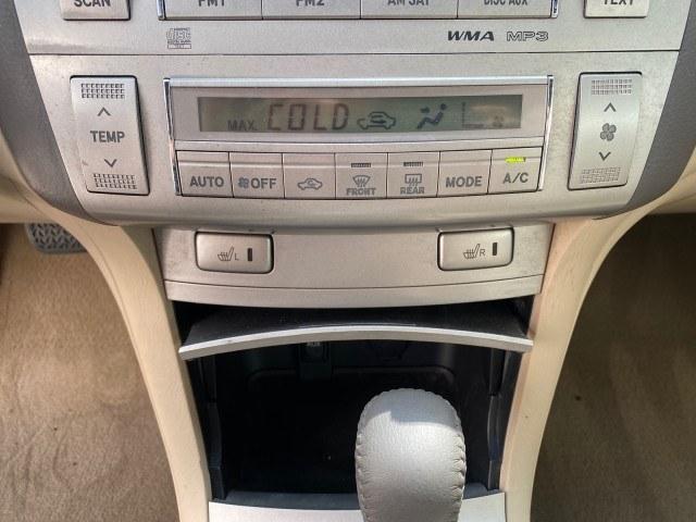 2007 Cosmic Blue Metallic /Ivory Toyota Camry Solara SLE LOW MILES 39,944 1 OWNER (4T1FA38P97U) with an 3.3L DOHC SMPI VVT-i 24-Valve V6 Engine engine, Automatic transmission, located at 4701 North Dixie Hwy, Pompano Beach, FL, 33064, (954) 422-2889, 26.240938, -80.123474 - OUR WEBPAGE FLORIDACARS1.COM HAS OVER 100 PHOTOS AND FREE CARFAX LINK 2007 Toyota Camry Solara SLE V6 1 OWNER Convertible 3.3L V6 F DOHC 24V Gasoline 29 MPG Front Wheel Drive Features ABS Brakes Air Conditioning Alloy Wheels AM/FM Stereo Automatic Transmission Auxiliary Audio Input Bluetooth Technol- Photo#80