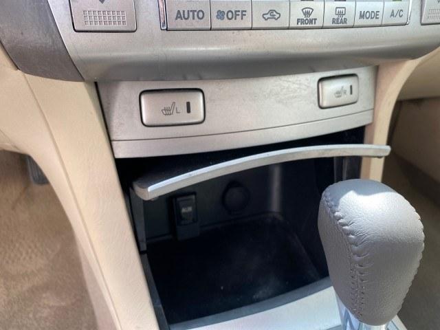 2007 Cosmic Blue Metallic /Ivory Toyota Camry Solara SLE LOW MILES 39,944 1 OWNER (4T1FA38P97U) with an 3.3L DOHC SMPI VVT-i 24-Valve V6 Engine engine, Automatic transmission, located at 4701 North Dixie Hwy, Pompano Beach, FL, 33064, (954) 422-2889, 26.240938, -80.123474 - OUR WEBPAGE FLORIDACARS1.COM HAS OVER 100 PHOTOS AND FREE CARFAX LINK 2007 Toyota Camry Solara SLE V6 1 OWNER Convertible 3.3L V6 F DOHC 24V Gasoline 29 MPG Front Wheel Drive Features ABS Brakes Air Conditioning Alloy Wheels AM/FM Stereo Automatic Transmission Auxiliary Audio Input Bluetooth Technol- Photo#82