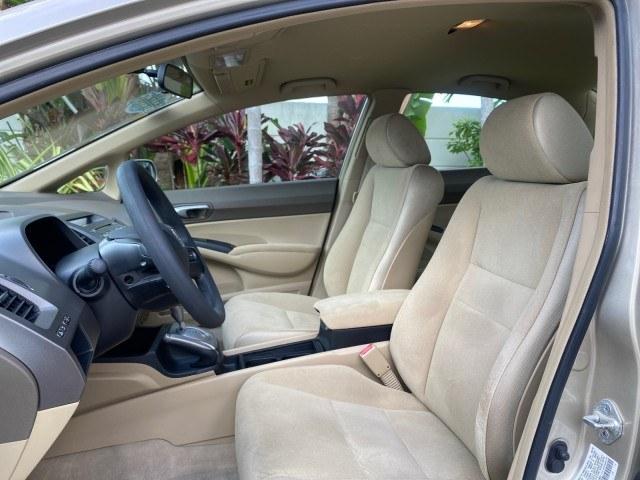 2007 Borrego Beige Metallic /Ivory Honda Civic Sdn LX LOW MILES 24,174 1 OWNER (1HGFA16547L) with an 1.8L SOHC MPFI 16-Valve i-VTEC I4 Engine engine, Automatic transmission, located at 4701 North Dixie Hwy, Pompano Beach, FL, 33064, (954) 422-2889, 26.240938, -80.123474 - OUR WEBPAGE FLORIDACARS1.COM HAS OVER 100 PHOTOS AND FREE CARFAX LINK 2007 Honda Civic LX 1 OWNER Sedan 4 DR 1.8L I4 F SOHC 16V Gasoline Front wheel drive Features ABS Brakes Air Conditioning AM/FM Stereo Automatic Transmission Auxiliary Audio Input CD Audio Cloth Seats Cruise Control Power Locks Po- Photo#42