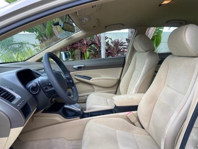 2007 Borrego Beige Metallic /Ivory Honda Civic Sdn LX LOW MILES 24,174 1 OWNER (1HGFA16547L) with an 1.8L SOHC MPFI 16-Valve i-VTEC I4 Engine engine, Automatic transmission, located at 4701 North Dixie Hwy, Pompano Beach, FL, 33064, (954) 422-2889, 26.240938, -80.123474 - OUR WEBPAGE FLORIDACARS1.COM HAS OVER 100 PHOTOS AND FREE CARFAX LINK 2007 Honda Civic LX 1 OWNER Sedan 4 DR 1.8L I4 F SOHC 16V Gasoline Front wheel drive Features ABS Brakes Air Conditioning AM/FM Stereo Automatic Transmission Auxiliary Audio Input CD Audio Cloth Seats Cruise Control Power Locks Po- Photo#43