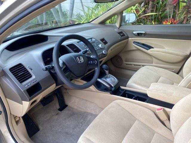 2007 Borrego Beige Metallic /Ivory Honda Civic Sdn LX LOW MILES 24,174 1 OWNER (1HGFA16547L) with an 1.8L SOHC MPFI 16-Valve i-VTEC I4 Engine engine, Automatic transmission, located at 4701 North Dixie Hwy, Pompano Beach, FL, 33064, (954) 422-2889, 26.240938, -80.123474 - OUR WEBPAGE FLORIDACARS1.COM HAS OVER 100 PHOTOS AND FREE CARFAX LINK 2007 Honda Civic LX 1 OWNER Sedan 4 DR 1.8L I4 F SOHC 16V Gasoline Front wheel drive Features ABS Brakes Air Conditioning AM/FM Stereo Automatic Transmission Auxiliary Audio Input CD Audio Cloth Seats Cruise Control Power Locks Po- Photo#45