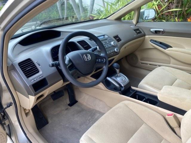 2007 Borrego Beige Metallic /Ivory Honda Civic Sdn LX LOW MILES 24,174 1 OWNER (1HGFA16547L) with an 1.8L SOHC MPFI 16-Valve i-VTEC I4 Engine engine, Automatic transmission, located at 4701 North Dixie Hwy, Pompano Beach, FL, 33064, (954) 422-2889, 26.240938, -80.123474 - OUR WEBPAGE FLORIDACARS1.COM HAS OVER 100 PHOTOS AND FREE CARFAX LINK 2007 Honda Civic LX 1 OWNER Sedan 4 DR 1.8L I4 F SOHC 16V Gasoline Front wheel drive Features ABS Brakes Air Conditioning AM/FM Stereo Automatic Transmission Auxiliary Audio Input CD Audio Cloth Seats Cruise Control Power Locks Po- Photo#46