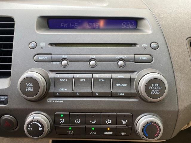 2007 Borrego Beige Metallic /Ivory Honda Civic Sdn LX LOW MILES 24,174 1 OWNER (1HGFA16547L) with an 1.8L SOHC MPFI 16-Valve i-VTEC I4 Engine engine, Automatic transmission, located at 4701 North Dixie Hwy, Pompano Beach, FL, 33064, (954) 422-2889, 26.240938, -80.123474 - OUR WEBPAGE FLORIDACARS1.COM HAS OVER 100 PHOTOS AND FREE CARFAX LINK 2007 Honda Civic LX 1 OWNER Sedan 4 DR 1.8L I4 F SOHC 16V Gasoline Front wheel drive Features ABS Brakes Air Conditioning AM/FM Stereo Automatic Transmission Auxiliary Audio Input CD Audio Cloth Seats Cruise Control Power Locks Po- Photo#57