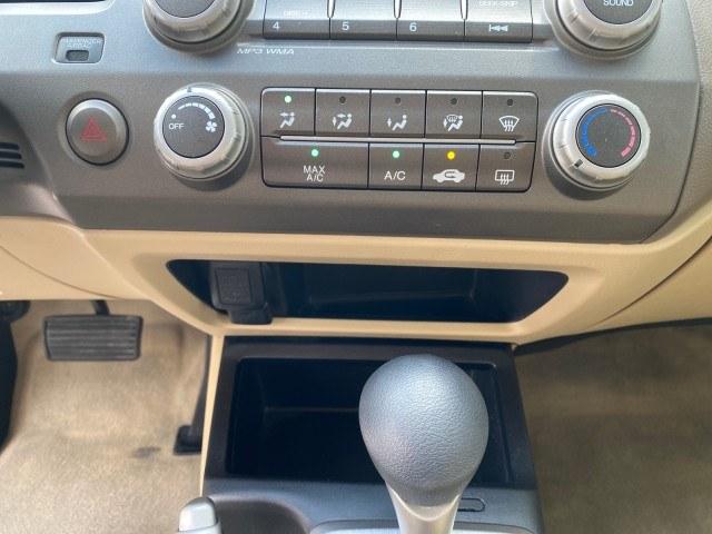 2007 Borrego Beige Metallic /Ivory Honda Civic Sdn LX LOW MILES 24,174 1 OWNER (1HGFA16547L) with an 1.8L SOHC MPFI 16-Valve i-VTEC I4 Engine engine, Automatic transmission, located at 4701 North Dixie Hwy, Pompano Beach, FL, 33064, (954) 422-2889, 26.240938, -80.123474 - OUR WEBPAGE FLORIDACARS1.COM HAS OVER 100 PHOTOS AND FREE CARFAX LINK 2007 Honda Civic LX 1 OWNER Sedan 4 DR 1.8L I4 F SOHC 16V Gasoline Front wheel drive Features ABS Brakes Air Conditioning AM/FM Stereo Automatic Transmission Auxiliary Audio Input CD Audio Cloth Seats Cruise Control Power Locks Po- Photo#59