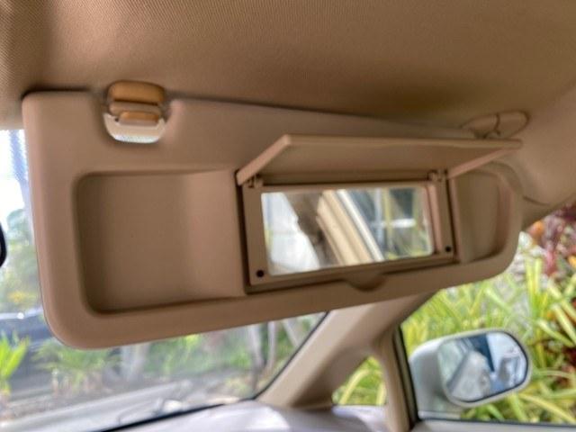 2007 Borrego Beige Metallic /Ivory Honda Civic Sdn LX LOW MILES 24,174 1 OWNER (1HGFA16547L) with an 1.8L SOHC MPFI 16-Valve i-VTEC I4 Engine engine, Automatic transmission, located at 4701 North Dixie Hwy, Pompano Beach, FL, 33064, (954) 422-2889, 26.240938, -80.123474 - OUR WEBPAGE FLORIDACARS1.COM HAS OVER 100 PHOTOS AND FREE CARFAX LINK 2007 Honda Civic LX 1 OWNER Sedan 4 DR 1.8L I4 F SOHC 16V Gasoline Front wheel drive Features ABS Brakes Air Conditioning AM/FM Stereo Automatic Transmission Auxiliary Audio Input CD Audio Cloth Seats Cruise Control Power Locks Po- Photo#72