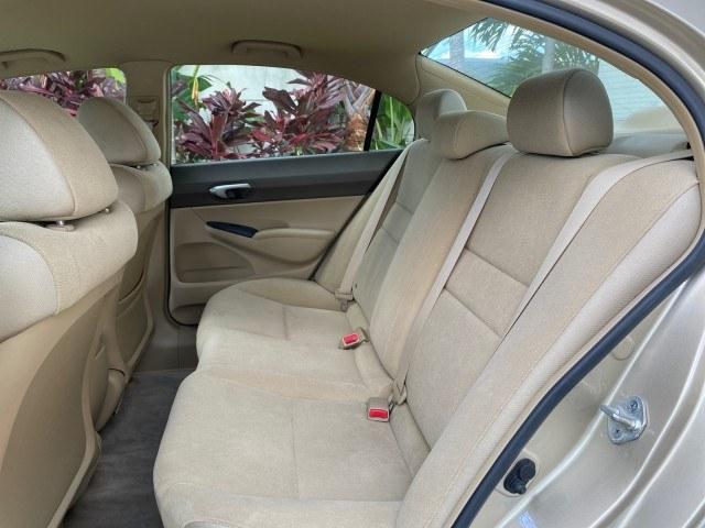 2007 Borrego Beige Metallic /Ivory Honda Civic Sdn LX LOW MILES 24,174 1 OWNER (1HGFA16547L) with an 1.8L SOHC MPFI 16-Valve i-VTEC I4 Engine engine, Automatic transmission, located at 4701 North Dixie Hwy, Pompano Beach, FL, 33064, (954) 422-2889, 26.240938, -80.123474 - OUR WEBPAGE FLORIDACARS1.COM HAS OVER 100 PHOTOS AND FREE CARFAX LINK 2007 Honda Civic LX 1 OWNER Sedan 4 DR 1.8L I4 F SOHC 16V Gasoline Front wheel drive Features ABS Brakes Air Conditioning AM/FM Stereo Automatic Transmission Auxiliary Audio Input CD Audio Cloth Seats Cruise Control Power Locks Po- Photo#77