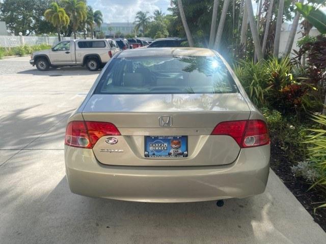 2007 Borrego Beige Metallic /Ivory Honda Civic Sdn LX LOW MILES 24,174 1 OWNER (1HGFA16547L) with an 1.8L SOHC MPFI 16-Valve i-VTEC I4 Engine engine, Automatic transmission, located at 4701 North Dixie Hwy, Pompano Beach, FL, 33064, (954) 422-2889, 26.240938, -80.123474 - OUR WEBPAGE FLORIDACARS1.COM HAS OVER 100 PHOTOS AND FREE CARFAX LINK 2007 Honda Civic LX 1 OWNER Sedan 4 DR 1.8L I4 F SOHC 16V Gasoline Front wheel drive Features ABS Brakes Air Conditioning AM/FM Stereo Automatic Transmission Auxiliary Audio Input CD Audio Cloth Seats Cruise Control Power Locks Po- Photo#34