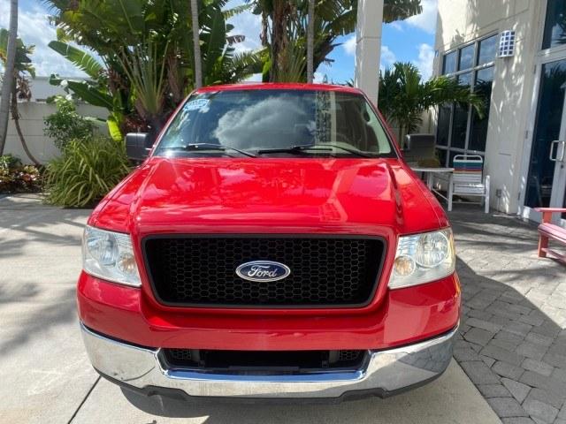 2005 Bright Red /Tan Ford F-150 XLT LOW MILES 78,118 (1FTRF12W25N) with an 4.6L EFI V8 Engine engine, Automatic transmission, located at 4701 North Dixie Hwy, Pompano Beach, FL, 33064, (954) 422-2889, 26.240938, -80.123474 - OUR WEBPAGE FLORIDACARS1.COM HAS OVER 100 PHOTOS AND FREE CARFAX LINK 2005 Ford F-150 XLT Pickup 4.6L V8 F SOHC Gasoline 19 MPG Rear Wheel Drive Features ABS Brakes Air Conditioning AM/FM Stereo Automatic Transmission Bed Cover Bed Liner CD Audio Cloth Seats Cruise Control Long Bed Power Locks Power- Photo#2