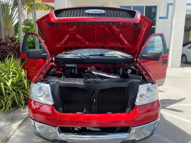 2005 Bright Red /Tan Ford F-150 XLT LOW MILES 78,118 (1FTRF12W25N) with an 4.6L EFI V8 Engine engine, Automatic transmission, located at 4701 North Dixie Hwy, Pompano Beach, FL, 33064, (954) 422-2889, 26.240938, -80.123474 - OUR WEBPAGE FLORIDACARS1.COM HAS OVER 100 PHOTOS AND FREE CARFAX LINK 2005 Ford F-150 XLT Pickup 4.6L V8 F SOHC Gasoline 19 MPG Rear Wheel Drive Features ABS Brakes Air Conditioning AM/FM Stereo Automatic Transmission Bed Cover Bed Liner CD Audio Cloth Seats Cruise Control Long Bed Power Locks Power- Photo#17