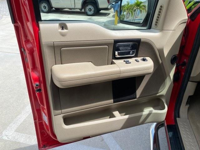 2005 Bright Red /Tan Ford F-150 XLT LOW MILES 78,118 (1FTRF12W25N) with an 4.6L EFI V8 Engine engine, Automatic transmission, located at 4701 North Dixie Hwy, Pompano Beach, FL, 33064, (954) 422-2889, 26.240938, -80.123474 - OUR WEBPAGE FLORIDACARS1.COM HAS OVER 100 PHOTOS AND FREE CARFAX LINK 2005 Ford F-150 XLT Pickup 4.6L V8 F SOHC Gasoline 19 MPG Rear Wheel Drive Features ABS Brakes Air Conditioning AM/FM Stereo Automatic Transmission Bed Cover Bed Liner CD Audio Cloth Seats Cruise Control Long Bed Power Locks Power- Photo#39