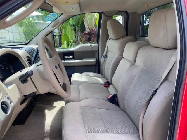 2005 Bright Red /Tan Ford F-150 XLT LOW MILES 78,118 (1FTRF12W25N) with an 4.6L EFI V8 Engine engine, Automatic transmission, located at 4701 North Dixie Hwy, Pompano Beach, FL, 33064, (954) 422-2889, 26.240938, -80.123474 - OUR WEBPAGE FLORIDACARS1.COM HAS OVER 100 PHOTOS AND FREE CARFAX LINK 2005 Ford F-150 XLT Pickup 4.6L V8 F SOHC Gasoline 19 MPG Rear Wheel Drive Features ABS Brakes Air Conditioning AM/FM Stereo Automatic Transmission Bed Cover Bed Liner CD Audio Cloth Seats Cruise Control Long Bed Power Locks Power- Photo#41