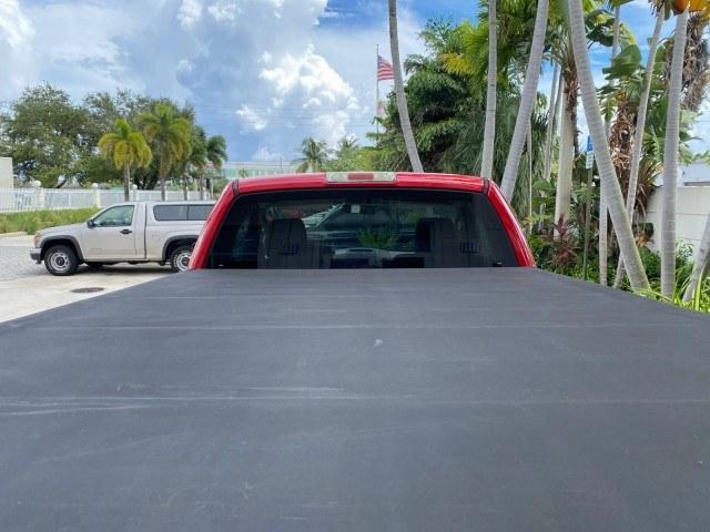 2005 Bright Red /Tan Ford F-150 XLT LOW MILES 78,118 (1FTRF12W25N) with an 4.6L EFI V8 Engine engine, Automatic transmission, located at 4701 North Dixie Hwy, Pompano Beach, FL, 33064, (954) 422-2889, 26.240938, -80.123474 - OUR WEBPAGE FLORIDACARS1.COM HAS OVER 100 PHOTOS AND FREE CARFAX LINK 2005 Ford F-150 XLT Pickup 4.6L V8 F SOHC Gasoline 19 MPG Rear Wheel Drive Features ABS Brakes Air Conditioning AM/FM Stereo Automatic Transmission Bed Cover Bed Liner CD Audio Cloth Seats Cruise Control Long Bed Power Locks Power- Photo#85