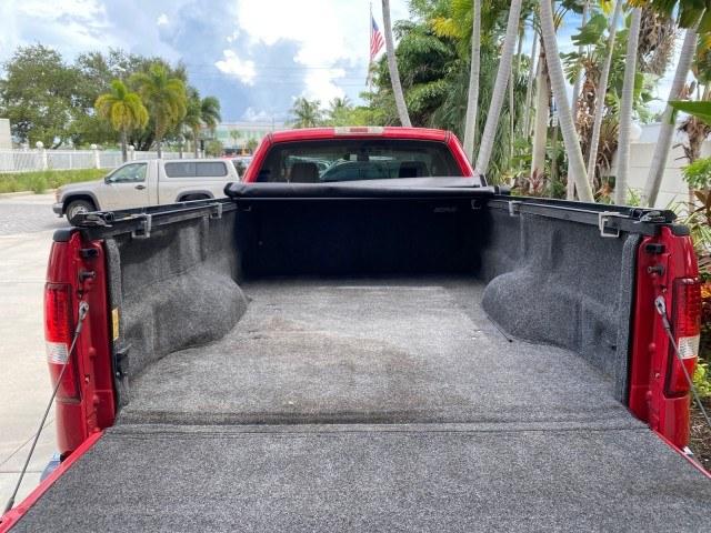 2005 Bright Red /Tan Ford F-150 XLT LOW MILES 78,118 (1FTRF12W25N) with an 4.6L EFI V8 Engine engine, Automatic transmission, located at 4701 North Dixie Hwy, Pompano Beach, FL, 33064, (954) 422-2889, 26.240938, -80.123474 - OUR WEBPAGE FLORIDACARS1.COM HAS OVER 100 PHOTOS AND FREE CARFAX LINK 2005 Ford F-150 XLT Pickup 4.6L V8 F SOHC Gasoline 19 MPG Rear Wheel Drive Features ABS Brakes Air Conditioning AM/FM Stereo Automatic Transmission Bed Cover Bed Liner CD Audio Cloth Seats Cruise Control Long Bed Power Locks Power- Photo#87