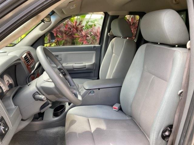 2005 Mineral Gray Metallic /Med Slate Gray Dodge Dakota SLT LOW MILES 70,362 4WD (1D7HW42K55S) with an 3.7L V6 Magnum Engine engine, Automatic transmission, located at 4701 North Dixie Hwy, Pompano Beach, FL, 33064, (954) 422-2889, 26.240938, -80.123474 - OUR WEBPAGE FLORIDACARS1.COM HAS OVER 100 PHOTOS AND FREE CARFAX LINK 2005 Dodge Dakota SLT Club Cab Pickup 3.7L V6 F Gasoline 20 MPG Rear Wheel Drive w/ 4X4 Features 4WD/AWD ABS Brakes Air Conditioning Alloy Wheels AM/FM Stereo Automatic Transmission Bed Cover Bed Liner CD Audio Cloth Seats Cruise- Photo#43