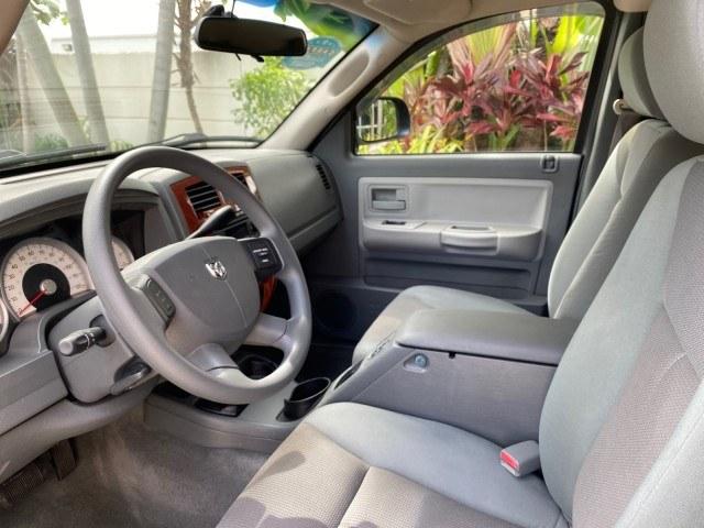 2005 Mineral Gray Metallic /Med Slate Gray Dodge Dakota SLT LOW MILES 70,362 4WD (1D7HW42K55S) with an 3.7L V6 Magnum Engine engine, Automatic transmission, located at 4701 North Dixie Hwy, Pompano Beach, FL, 33064, (954) 422-2889, 26.240938, -80.123474 - OUR WEBPAGE FLORIDACARS1.COM HAS OVER 100 PHOTOS AND FREE CARFAX LINK 2005 Dodge Dakota SLT Club Cab Pickup 3.7L V6 F Gasoline 20 MPG Rear Wheel Drive w/ 4X4 Features 4WD/AWD ABS Brakes Air Conditioning Alloy Wheels AM/FM Stereo Automatic Transmission Bed Cover Bed Liner CD Audio Cloth Seats Cruise- Photo#46