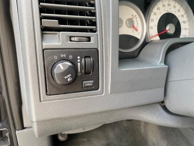 2005 Mineral Gray Metallic /Med Slate Gray Dodge Dakota SLT LOW MILES 70,362 4WD (1D7HW42K55S) with an 3.7L V6 Magnum Engine engine, Automatic transmission, located at 4701 North Dixie Hwy, Pompano Beach, FL, 33064, (954) 422-2889, 26.240938, -80.123474 - OUR WEBPAGE FLORIDACARS1.COM HAS OVER 100 PHOTOS AND FREE CARFAX LINK 2005 Dodge Dakota SLT Club Cab Pickup 3.7L V6 F Gasoline 20 MPG Rear Wheel Drive w/ 4X4 Features 4WD/AWD ABS Brakes Air Conditioning Alloy Wheels AM/FM Stereo Automatic Transmission Bed Cover Bed Liner CD Audio Cloth Seats Cruise- Photo#54