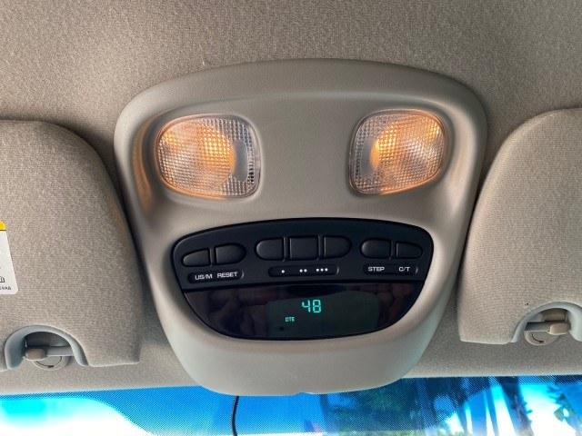 2005 Mineral Gray Metallic /Med Slate Gray Dodge Dakota SLT LOW MILES 70,362 4WD (1D7HW42K55S) with an 3.7L V6 Magnum Engine engine, Automatic transmission, located at 4701 North Dixie Hwy, Pompano Beach, FL, 33064, (954) 422-2889, 26.240938, -80.123474 - OUR WEBPAGE FLORIDACARS1.COM HAS OVER 100 PHOTOS AND FREE CARFAX LINK 2005 Dodge Dakota SLT Club Cab Pickup 3.7L V6 F Gasoline 20 MPG Rear Wheel Drive w/ 4X4 Features 4WD/AWD ABS Brakes Air Conditioning Alloy Wheels AM/FM Stereo Automatic Transmission Bed Cover Bed Liner CD Audio Cloth Seats Cruise- Photo#71