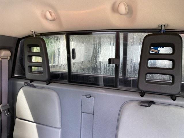 2005 Mineral Gray Metallic /Med Slate Gray Dodge Dakota SLT LOW MILES 70,362 4WD (1D7HW42K55S) with an 3.7L V6 Magnum Engine engine, Automatic transmission, located at 4701 North Dixie Hwy, Pompano Beach, FL, 33064, (954) 422-2889, 26.240938, -80.123474 - OUR WEBPAGE FLORIDACARS1.COM HAS OVER 100 PHOTOS AND FREE CARFAX LINK 2005 Dodge Dakota SLT Club Cab Pickup 3.7L V6 F Gasoline 20 MPG Rear Wheel Drive w/ 4X4 Features 4WD/AWD ABS Brakes Air Conditioning Alloy Wheels AM/FM Stereo Automatic Transmission Bed Cover Bed Liner CD Audio Cloth Seats Cruise- Photo#82