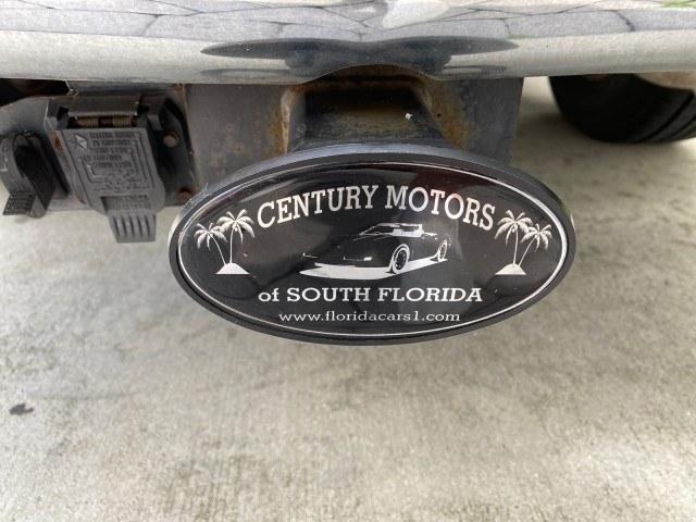 2005 Mineral Gray Metallic /Med Slate Gray Dodge Dakota SLT LOW MILES 70,362 4WD (1D7HW42K55S) with an 3.7L V6 Magnum Engine engine, Automatic transmission, located at 4701 North Dixie Hwy, Pompano Beach, FL, 33064, (954) 422-2889, 26.240938, -80.123474 - OUR WEBPAGE FLORIDACARS1.COM HAS OVER 100 PHOTOS AND FREE CARFAX LINK 2005 Dodge Dakota SLT Club Cab Pickup 3.7L V6 F Gasoline 20 MPG Rear Wheel Drive w/ 4X4 Features 4WD/AWD ABS Brakes Air Conditioning Alloy Wheels AM/FM Stereo Automatic Transmission Bed Cover Bed Liner CD Audio Cloth Seats Cruise- Photo#97