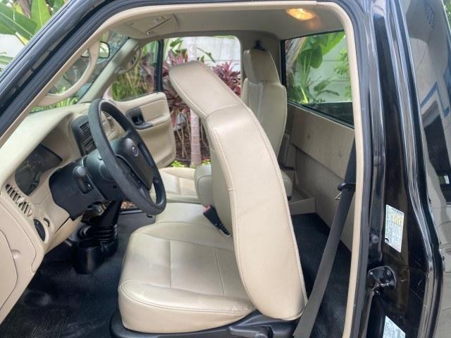 2007 Black /Med Pebble Tan Ford Ranger STX LOW MILES 61,096 1 OWNER (1FTYR10D87P) with an 2.3L DOHC 16-Valve I4 Engine engine, Manual transmission, located at 4701 North Dixie Hwy, Pompano Beach, FL, 33064, (954) 422-2889, 26.240938, -80.123474 - OUR WEBPAGE FLORIDACARS1.COM HAS OVER 100 PHOTOS AND FREE CARFAX LINK 2007 Ford Ranger STX 1 OWNER Pickup 2.3L 4 F Gasoline Rear Wheel Drive Features ABS Brakes Air Conditioning AM/FM Stereo CD Audio Manual Transmission Vinyl Seats 2007 Ford Ranger STX with only 61,092 miles, 1 owner, and a manual t- Photo#13