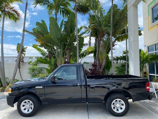 2007 Black /Med Pebble Tan Ford Ranger STX LOW MILES 61,096 1 OWNER (1FTYR10D87P) with an 2.3L DOHC 16-Valve I4 Engine engine, Manual transmission, located at 4701 North Dixie Hwy, Pompano Beach, FL, 33064, (954) 422-2889, 26.240938, -80.123474 - OUR WEBPAGE FLORIDACARS1.COM HAS OVER 100 PHOTOS AND FREE CARFAX LINK 2007 Ford Ranger STX 1 OWNER Pickup 2.3L 4 F Gasoline Rear Wheel Drive Features ABS Brakes Air Conditioning AM/FM Stereo CD Audio Manual Transmission Vinyl Seats 2007 Ford Ranger STX with only 61,092 miles, 1 owner, and a manual t- Photo#31