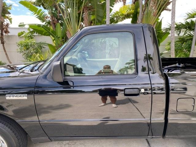 2007 Black /Med Pebble Tan Ford Ranger STX LOW MILES 61,096 1 OWNER (1FTYR10D87P) with an 2.3L DOHC 16-Valve I4 Engine engine, Manual transmission, located at 4701 North Dixie Hwy, Pompano Beach, FL, 33064, (954) 422-2889, 26.240938, -80.123474 - OUR WEBPAGE FLORIDACARS1.COM HAS OVER 100 PHOTOS AND FREE CARFAX LINK 2007 Ford Ranger STX 1 OWNER Pickup 2.3L 4 F Gasoline Rear Wheel Drive Features ABS Brakes Air Conditioning AM/FM Stereo CD Audio Manual Transmission Vinyl Seats 2007 Ford Ranger STX with only 61,092 miles, 1 owner, and a manual t- Photo#37