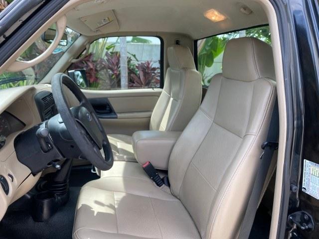 2007 Black /Med Pebble Tan Ford Ranger STX LOW MILES 61,096 1 OWNER (1FTYR10D87P) with an 2.3L DOHC 16-Valve I4 Engine engine, Manual transmission, located at 4701 North Dixie Hwy, Pompano Beach, FL, 33064, (954) 422-2889, 26.240938, -80.123474 - OUR WEBPAGE FLORIDACARS1.COM HAS OVER 100 PHOTOS AND FREE CARFAX LINK 2007 Ford Ranger STX 1 OWNER Pickup 2.3L 4 F Gasoline Rear Wheel Drive Features ABS Brakes Air Conditioning AM/FM Stereo CD Audio Manual Transmission Vinyl Seats 2007 Ford Ranger STX with only 61,092 miles, 1 owner, and a manual t- Photo#43
