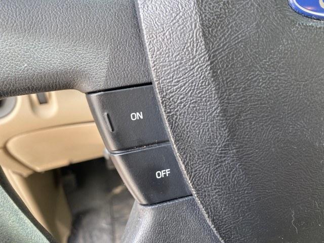 2007 Black /Med Pebble Tan Ford Ranger STX LOW MILES 61,096 1 OWNER (1FTYR10D87P) with an 2.3L DOHC 16-Valve I4 Engine engine, Manual transmission, located at 4701 North Dixie Hwy, Pompano Beach, FL, 33064, (954) 422-2889, 26.240938, -80.123474 - OUR WEBPAGE FLORIDACARS1.COM HAS OVER 100 PHOTOS AND FREE CARFAX LINK 2007 Ford Ranger STX 1 OWNER Pickup 2.3L 4 F Gasoline Rear Wheel Drive Features ABS Brakes Air Conditioning AM/FM Stereo CD Audio Manual Transmission Vinyl Seats 2007 Ford Ranger STX with only 61,092 miles, 1 owner, and a manual t- Photo#50
