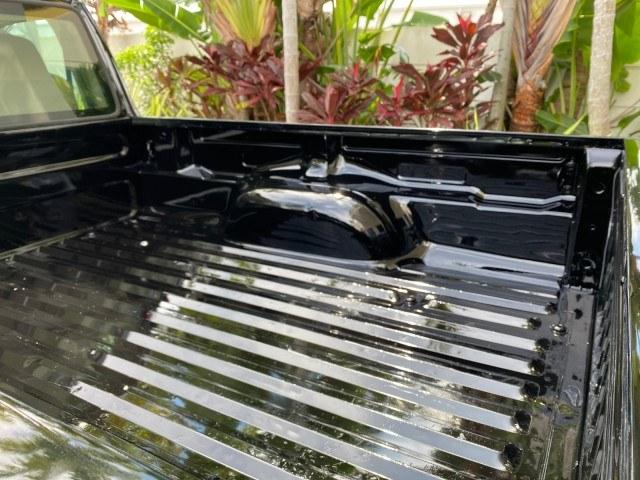 2007 Black /Med Pebble Tan Ford Ranger STX LOW MILES 61,096 1 OWNER (1FTYR10D87P) with an 2.3L DOHC 16-Valve I4 Engine engine, Manual transmission, located at 4701 North Dixie Hwy, Pompano Beach, FL, 33064, (954) 422-2889, 26.240938, -80.123474 - OUR WEBPAGE FLORIDACARS1.COM HAS OVER 100 PHOTOS AND FREE CARFAX LINK 2007 Ford Ranger STX 1 OWNER Pickup 2.3L 4 F Gasoline Rear Wheel Drive Features ABS Brakes Air Conditioning AM/FM Stereo CD Audio Manual Transmission Vinyl Seats 2007 Ford Ranger STX with only 61,092 miles, 1 owner, and a manual t- Photo#87