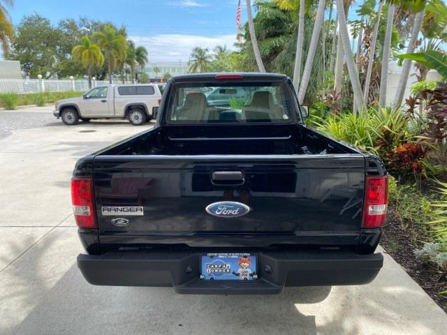 2007 Black /Med Pebble Tan Ford Ranger STX LOW MILES 61,096 1 OWNER (1FTYR10D87P) with an 2.3L DOHC 16-Valve I4 Engine engine, Manual transmission, located at 4701 North Dixie Hwy, Pompano Beach, FL, 33064, (954) 422-2889, 26.240938, -80.123474 - OUR WEBPAGE FLORIDACARS1.COM HAS OVER 100 PHOTOS AND FREE CARFAX LINK 2007 Ford Ranger STX 1 OWNER Pickup 2.3L 4 F Gasoline Rear Wheel Drive Features ABS Brakes Air Conditioning AM/FM Stereo CD Audio Manual Transmission Vinyl Seats 2007 Ford Ranger STX with only 61,092 miles, 1 owner, and a manual t- Photo#90
