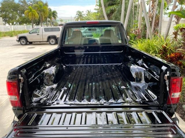 2007 Black /Med Pebble Tan Ford Ranger STX LOW MILES 61,096 1 OWNER (1FTYR10D87P) with an 2.3L DOHC 16-Valve I4 Engine engine, Manual transmission, located at 4701 North Dixie Hwy, Pompano Beach, FL, 33064, (954) 422-2889, 26.240938, -80.123474 - OUR WEBPAGE FLORIDACARS1.COM HAS OVER 100 PHOTOS AND FREE CARFAX LINK 2007 Ford Ranger STX 1 OWNER Pickup 2.3L 4 F Gasoline Rear Wheel Drive Features ABS Brakes Air Conditioning AM/FM Stereo CD Audio Manual Transmission Vinyl Seats 2007 Ford Ranger STX with only 61,092 miles, 1 owner, and a manual t- Photo#96