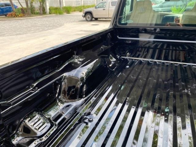 2007 Black /Med Pebble Tan Ford Ranger STX LOW MILES 61,096 1 OWNER (1FTYR10D87P) with an 2.3L DOHC 16-Valve I4 Engine engine, Manual transmission, located at 4701 North Dixie Hwy, Pompano Beach, FL, 33064, (954) 422-2889, 26.240938, -80.123474 - OUR WEBPAGE FLORIDACARS1.COM HAS OVER 100 PHOTOS AND FREE CARFAX LINK 2007 Ford Ranger STX 1 OWNER Pickup 2.3L 4 F Gasoline Rear Wheel Drive Features ABS Brakes Air Conditioning AM/FM Stereo CD Audio Manual Transmission Vinyl Seats 2007 Ford Ranger STX with only 61,092 miles, 1 owner, and a manual t- Photo#98