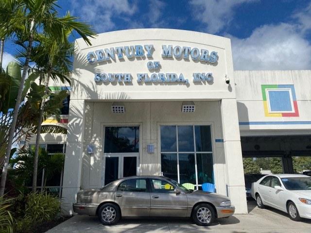 2000 Light Bronzemist Metallic /Taupe Buick Park Avenue Ultra LOW MILES 72,419 (1G4CU5416Y4) with an 3.8L SFI V6 3800 Series II Supercharged Engine engine, Automatic transmission, located at 4701 North Dixie Hwy, Pompano Beach, FL, 33064, (954) 422-2889, 26.240938, -80.123474 - OUR WEBPAGE FLORIDACARS1.COM HAS OVER 100 PHOTOS AND FREE CARFAX LINK 2000 Buick Park Avenue Ultra Sedan 4 DR 3.8L V6 F Gasoline 27 MPG Front Wheel Drive Features ABS Brakes Air Conditioning Alloy Wheels AM/FM Stereo Automatic Transmission Cassette Player CD Audio Cruise Control Front Seat Heaters L- Photo#0