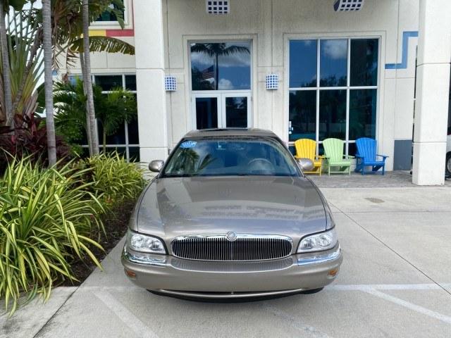 2000 Light Bronzemist Metallic /Taupe Buick Park Avenue Ultra LOW MILES 72,419 (1G4CU5416Y4) with an 3.8L SFI V6 3800 Series II Supercharged Engine engine, Automatic transmission, located at 4701 North Dixie Hwy, Pompano Beach, FL, 33064, (954) 422-2889, 26.240938, -80.123474 - OUR WEBPAGE FLORIDACARS1.COM HAS OVER 100 PHOTOS AND FREE CARFAX LINK 2000 Buick Park Avenue Ultra Sedan 4 DR 3.8L V6 F Gasoline 27 MPG Front Wheel Drive Features ABS Brakes Air Conditioning Alloy Wheels AM/FM Stereo Automatic Transmission Cassette Player CD Audio Cruise Control Front Seat Heaters L- Photo#26