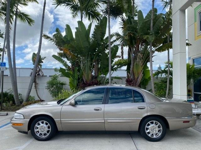2000 Light Bronzemist Metallic /Taupe Buick Park Avenue Ultra LOW MILES 72,419 (1G4CU5416Y4) with an 3.8L SFI V6 3800 Series II Supercharged Engine engine, Automatic transmission, located at 4701 North Dixie Hwy, Pompano Beach, FL, 33064, (954) 422-2889, 26.240938, -80.123474 - OUR WEBPAGE FLORIDACARS1.COM HAS OVER 100 PHOTOS AND FREE CARFAX LINK 2000 Buick Park Avenue Ultra Sedan 4 DR 3.8L V6 F Gasoline 27 MPG Front Wheel Drive Features ABS Brakes Air Conditioning Alloy Wheels AM/FM Stereo Automatic Transmission Cassette Player CD Audio Cruise Control Front Seat Heaters L- Photo#31