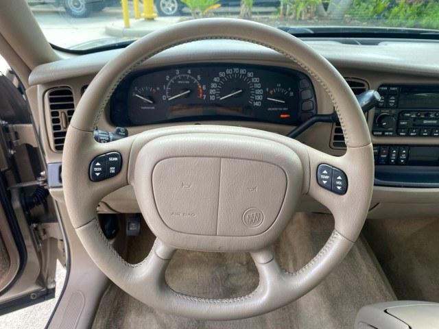 2000 Light Bronzemist Metallic /Taupe Buick Park Avenue Ultra LOW MILES 72,419 (1G4CU5416Y4) with an 3.8L SFI V6 3800 Series II Supercharged Engine engine, Automatic transmission, located at 4701 North Dixie Hwy, Pompano Beach, FL, 33064, (954) 422-2889, 26.240938, -80.123474 - OUR WEBPAGE FLORIDACARS1.COM HAS OVER 100 PHOTOS AND FREE CARFAX LINK 2000 Buick Park Avenue Ultra Sedan 4 DR 3.8L V6 F Gasoline 27 MPG Front Wheel Drive Features ABS Brakes Air Conditioning Alloy Wheels AM/FM Stereo Automatic Transmission Cassette Player CD Audio Cruise Control Front Seat Heaters L- Photo#47