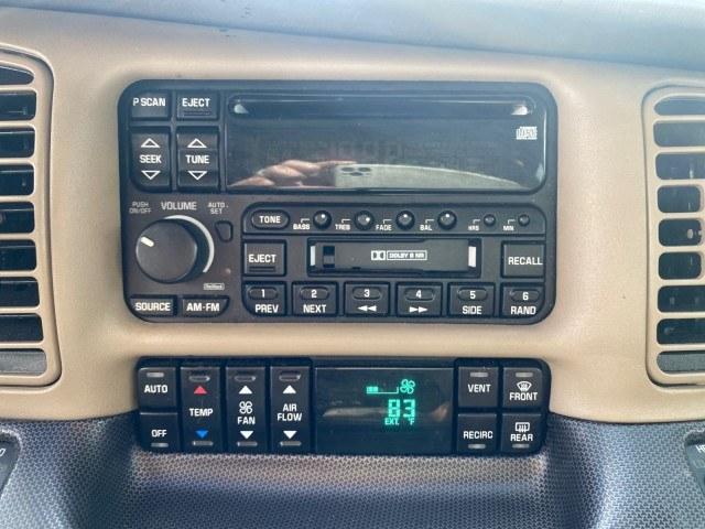 2000 Light Bronzemist Metallic /Taupe Buick Park Avenue Ultra LOW MILES 72,419 (1G4CU5416Y4) with an 3.8L SFI V6 3800 Series II Supercharged Engine engine, Automatic transmission, located at 4701 North Dixie Hwy, Pompano Beach, FL, 33064, (954) 422-2889, 26.240938, -80.123474 - OUR WEBPAGE FLORIDACARS1.COM HAS OVER 100 PHOTOS AND FREE CARFAX LINK 2000 Buick Park Avenue Ultra Sedan 4 DR 3.8L V6 F Gasoline 27 MPG Front Wheel Drive Features ABS Brakes Air Conditioning Alloy Wheels AM/FM Stereo Automatic Transmission Cassette Player CD Audio Cruise Control Front Seat Heaters L- Photo#59