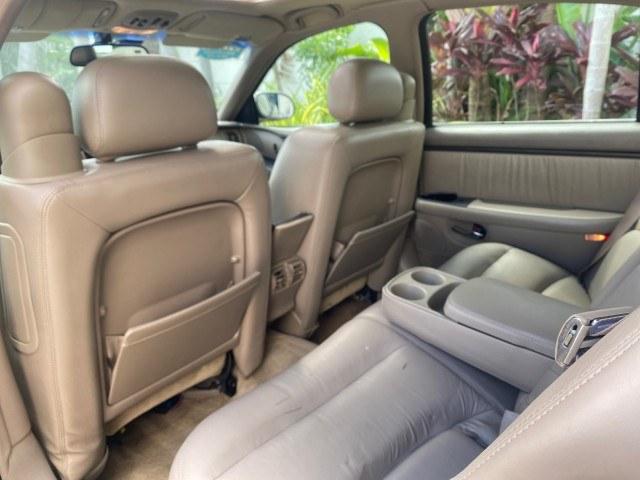2000 Light Bronzemist Metallic /Taupe Buick Park Avenue Ultra LOW MILES 72,419 (1G4CU5416Y4) with an 3.8L SFI V6 3800 Series II Supercharged Engine engine, Automatic transmission, located at 4701 North Dixie Hwy, Pompano Beach, FL, 33064, (954) 422-2889, 26.240938, -80.123474 - OUR WEBPAGE FLORIDACARS1.COM HAS OVER 100 PHOTOS AND FREE CARFAX LINK 2000 Buick Park Avenue Ultra Sedan 4 DR 3.8L V6 F Gasoline 27 MPG Front Wheel Drive Features ABS Brakes Air Conditioning Alloy Wheels AM/FM Stereo Automatic Transmission Cassette Player CD Audio Cruise Control Front Seat Heaters L- Photo#85