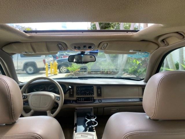 2000 Light Bronzemist Metallic /Taupe Buick Park Avenue Ultra LOW MILES 72,419 (1G4CU5416Y4) with an 3.8L SFI V6 3800 Series II Supercharged Engine engine, Automatic transmission, located at 4701 North Dixie Hwy, Pompano Beach, FL, 33064, (954) 422-2889, 26.240938, -80.123474 - OUR WEBPAGE FLORIDACARS1.COM HAS OVER 100 PHOTOS AND FREE CARFAX LINK 2000 Buick Park Avenue Ultra Sedan 4 DR 3.8L V6 F Gasoline 27 MPG Front Wheel Drive Features ABS Brakes Air Conditioning Alloy Wheels AM/FM Stereo Automatic Transmission Cassette Player CD Audio Cruise Control Front Seat Heaters L- Photo#90