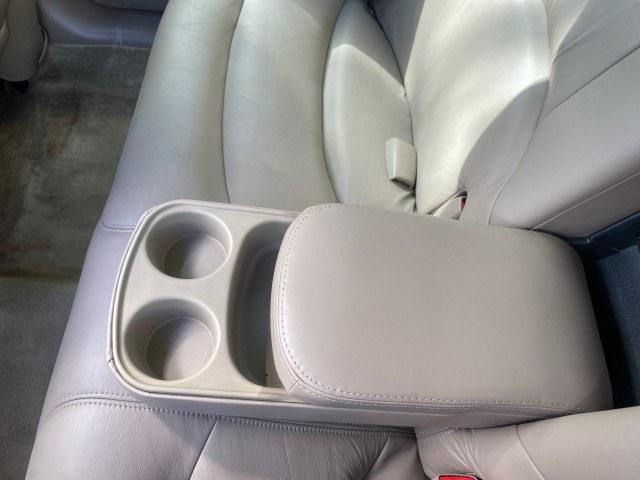 2000 Light Bronzemist Metallic /Taupe Buick Park Avenue Ultra LOW MILES 72,419 (1G4CU5416Y4) with an 3.8L SFI V6 3800 Series II Supercharged Engine engine, Automatic transmission, located at 4701 North Dixie Hwy, Pompano Beach, FL, 33064, (954) 422-2889, 26.240938, -80.123474 - OUR WEBPAGE FLORIDACARS1.COM HAS OVER 100 PHOTOS AND FREE CARFAX LINK 2000 Buick Park Avenue Ultra Sedan 4 DR 3.8L V6 F Gasoline 27 MPG Front Wheel Drive Features ABS Brakes Air Conditioning Alloy Wheels AM/FM Stereo Automatic Transmission Cassette Player CD Audio Cruise Control Front Seat Heaters L- Photo#92