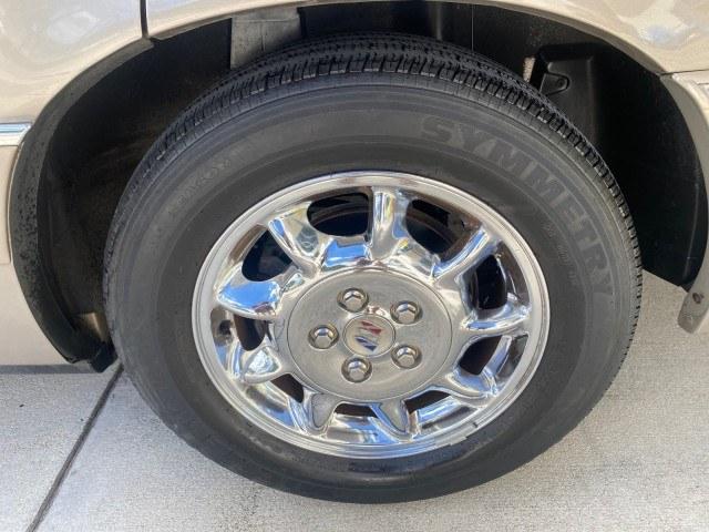2000 Light Bronzemist Metallic /Taupe Buick Park Avenue Ultra LOW MILES 72,419 (1G4CU5416Y4) with an 3.8L SFI V6 3800 Series II Supercharged Engine engine, Automatic transmission, located at 4701 North Dixie Hwy, Pompano Beach, FL, 33064, (954) 422-2889, 26.240938, -80.123474 - OUR WEBPAGE FLORIDACARS1.COM HAS OVER 100 PHOTOS AND FREE CARFAX LINK 2000 Buick Park Avenue Ultra Sedan 4 DR 3.8L V6 F Gasoline 27 MPG Front Wheel Drive Features ABS Brakes Air Conditioning Alloy Wheels AM/FM Stereo Automatic Transmission Cassette Player CD Audio Cruise Control Front Seat Heaters L- Photo#93
