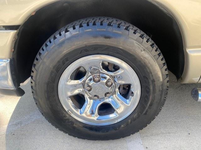 2004 Light Almond Pearl Metallic /Taupe Dodge Ram 1500 SLT CREW CAB 45,173 1 OWNER (1D7HA18N74S) with an 4.7L V8 Magnum Engine engine, Automatic transmission, located at 4701 North Dixie Hwy, Pompano Beach, FL, 33064, (954) 422-2889, 26.240938, -80.123474 - OUR WEBPAGE FLORIDACARS1.COM HAS OVER 100 PHOTOS AND FREE CARFAX LINK 2004 Dodge Ram 1500 ST 1 OWNER 4 Door Extended Cab Pickup 4.7L V8 F Gasoline 19 MPG Rear Wheel Drive Features ABS Brakes Air Conditioning AM/FM Stereo Automatic Transmission Bed Cover Bed Liner Cassette Player CD Audio Cruise Cont- Photo#19