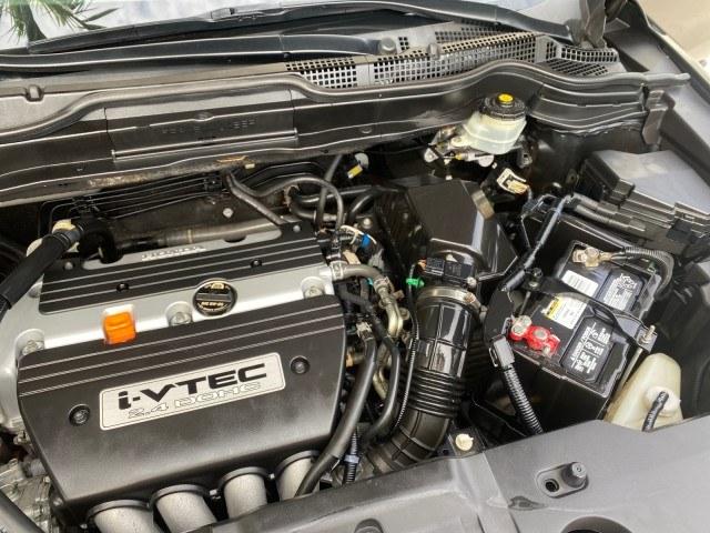 2007 Nighthawk Black Pearl /Ivory Honda CR-V LX LOW MILES 74,639 (JHLRE38377C) with an 2.4L 4-Cyl Engine engine, Automatic transmission, located at 4701 North Dixie Hwy, Pompano Beach, FL, 33064, (954) 422-2889, 26.240938, -80.123474 - OUR WEBPAGE FLORIDACARS1.COM HAS OVER 100 PHOTOS AND FREE CARFAX LINK 2007 Honda CR-V LX 4 Door Wagon/Sport Utility 2.4L I4 F DOHC 16V Gasoline 30 MPG Front Wheel Drive Features ABS Brakes Air Conditioning AM/FM Stereo Automatic Transmission Auxiliary Audio Input CD Audio Cloth Seats Cruise Control- Photo#25