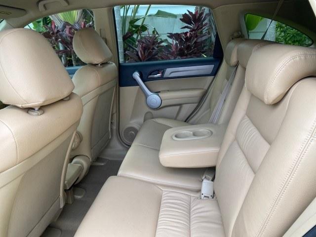 2007 Nighthawk Black Pearl /Ivory Honda CR-V LX LOW MILES 74,639 (JHLRE38377C) with an 2.4L 4-Cyl Engine engine, Automatic transmission, located at 4701 North Dixie Hwy, Pompano Beach, FL, 33064, (954) 422-2889, 26.240938, -80.123474 - OUR WEBPAGE FLORIDACARS1.COM HAS OVER 100 PHOTOS AND FREE CARFAX LINK 2007 Honda CR-V LX 4 Door Wagon/Sport Utility 2.4L I4 F DOHC 16V Gasoline 30 MPG Front Wheel Drive Features ABS Brakes Air Conditioning AM/FM Stereo Automatic Transmission Auxiliary Audio Input CD Audio Cloth Seats Cruise Control- Photo#59