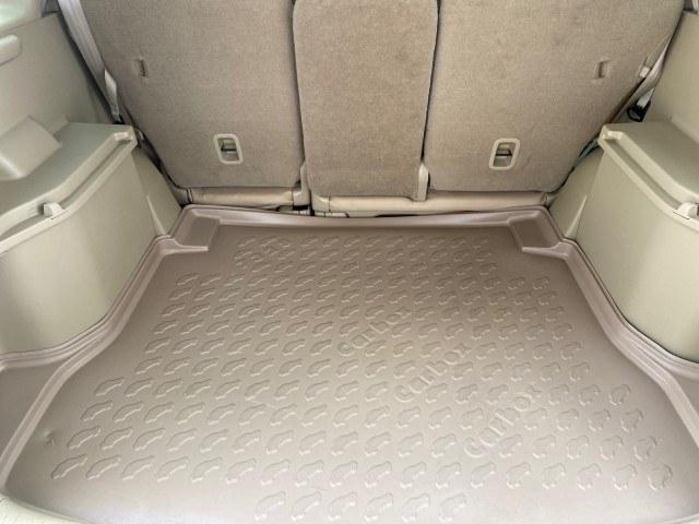 2007 Nighthawk Black Pearl /Ivory Honda CR-V LX LOW MILES 74,639 (JHLRE38377C) with an 2.4L 4-Cyl Engine engine, Automatic transmission, located at 4701 North Dixie Hwy, Pompano Beach, FL, 33064, (954) 422-2889, 26.240938, -80.123474 - OUR WEBPAGE FLORIDACARS1.COM HAS OVER 100 PHOTOS AND FREE CARFAX LINK 2007 Honda CR-V LX 4 Door Wagon/Sport Utility 2.4L I4 F DOHC 16V Gasoline 30 MPG Front Wheel Drive Features ABS Brakes Air Conditioning AM/FM Stereo Automatic Transmission Auxiliary Audio Input CD Audio Cloth Seats Cruise Control- Photo#76