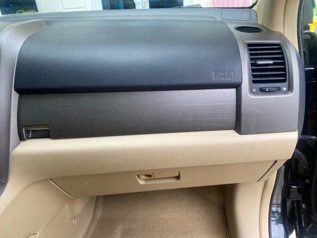 2007 Nighthawk Black Pearl /Ivory Honda CR-V LX LOW MILES 74,639 (JHLRE38377C) with an 2.4L 4-Cyl Engine engine, Automatic transmission, located at 4701 North Dixie Hwy, Pompano Beach, FL, 33064, (954) 422-2889, 26.240938, -80.123474 - OUR WEBPAGE FLORIDACARS1.COM HAS OVER 100 PHOTOS AND FREE CARFAX LINK 2007 Honda CR-V LX 4 Door Wagon/Sport Utility 2.4L I4 F DOHC 16V Gasoline 30 MPG Front Wheel Drive Features ABS Brakes Air Conditioning AM/FM Stereo Automatic Transmission Auxiliary Audio Input CD Audio Cloth Seats Cruise Control- Photo#87