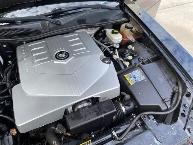 2006 Black Raven /Ebony Cadillac CTS LOW MILES 40,996 (1G6DM57T660) with an 2.8L DOHC V6 Engine engine, Automatic transmission, located at 4701 North Dixie Hwy, Pompano Beach, FL, 33064, (954) 422-2889, 26.240938, -80.123474 - OUR WEBPAGE FLORIDACARS1.COM HAS OVER 100 PHOTOS AND FREE CARFAX LINK 2006 Cadillac CTS Sedan 4 DR 2.8L V6 F Gasoline 27 MPG Rear Wheel Drive Features ABS Brakes Air Conditioning Alloy Wheels AM/FM Stereo Automatic Transmission CD Audio Cruise Control Leatherette Seats Overhead Airbags Power Locks P- Photo#25