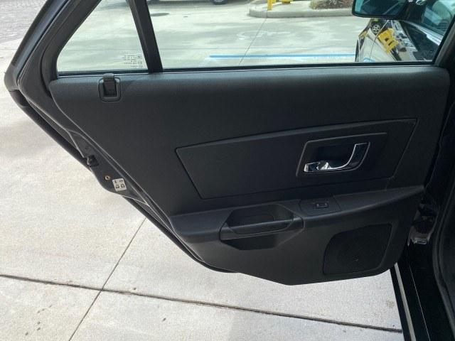 2006 Black Raven /Ebony Cadillac CTS LOW MILES 40,996 (1G6DM57T660) with an 2.8L DOHC V6 Engine engine, Automatic transmission, located at 4701 North Dixie Hwy, Pompano Beach, FL, 33064, (954) 422-2889, 26.240938, -80.123474 - OUR WEBPAGE FLORIDACARS1.COM HAS OVER 100 PHOTOS AND FREE CARFAX LINK 2006 Cadillac CTS Sedan 4 DR 2.8L V6 F Gasoline 27 MPG Rear Wheel Drive Features ABS Brakes Air Conditioning Alloy Wheels AM/FM Stereo Automatic Transmission CD Audio Cruise Control Leatherette Seats Overhead Airbags Power Locks P- Photo#55