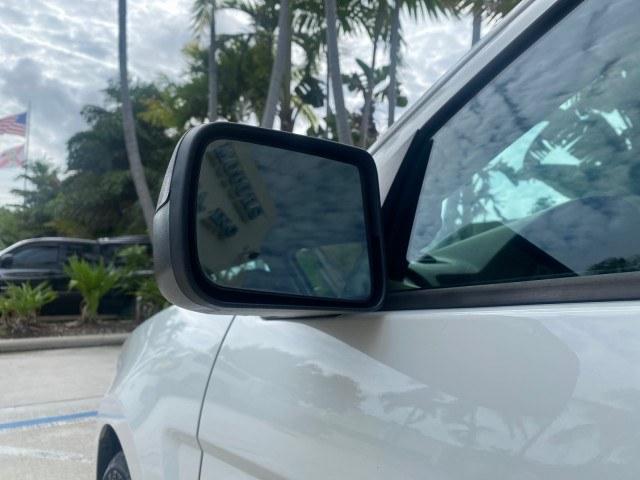 2011 White Suede /Medium Stone Ford Focus SE LOW MILES 36,864 (1FAHP3FN6BW) with an 2.0L 4-Cyl Engine engine, Automatic transmission, located at 4701 North Dixie Hwy, Pompano Beach, FL, 33064, (954) 422-2889, 26.240938, -80.123474 - OUR WEBPAGE FLORIDACARS1.COM HAS OVER 100 PHOTOS AND FREE CARFAX LINK 2011 Ford Focus SE Sedan 4 DR 2.0L I4 F DOHC 16V Gasoline 35 MPG Front Wheel Drive Features ABS Brakes Air Conditioning Alloy Wheels AM/FM Stereo Automatic Transmission Auxiliary Audio Input CD Audio Cloth Seats Cruise Control Ove- Photo#38