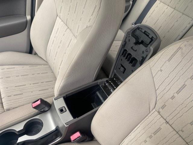 2011 White Suede /Medium Stone Ford Focus SE LOW MILES 36,864 (1FAHP3FN6BW) with an 2.0L 4-Cyl Engine engine, Automatic transmission, located at 4701 North Dixie Hwy, Pompano Beach, FL, 33064, (954) 422-2889, 26.240938, -80.123474 - OUR WEBPAGE FLORIDACARS1.COM HAS OVER 100 PHOTOS AND FREE CARFAX LINK 2011 Ford Focus SE Sedan 4 DR 2.0L I4 F DOHC 16V Gasoline 35 MPG Front Wheel Drive Features ABS Brakes Air Conditioning Alloy Wheels AM/FM Stereo Automatic Transmission Auxiliary Audio Input CD Audio Cloth Seats Cruise Control Ove- Photo#55